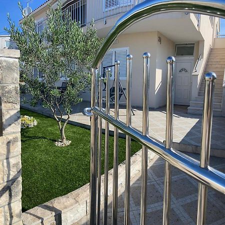 Apartman Danijela Водице Екстериор снимка