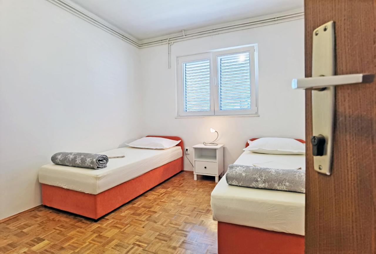 Apartman Danijela Водице Екстериор снимка
